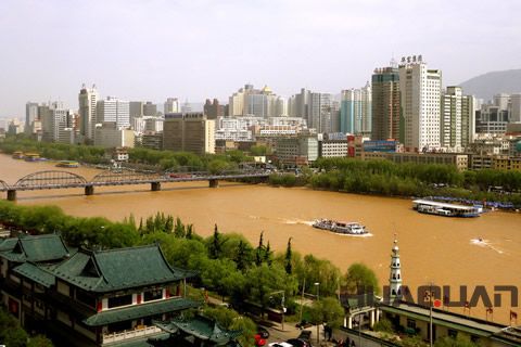 『隨華全，觀天下』 ——走進蘭州