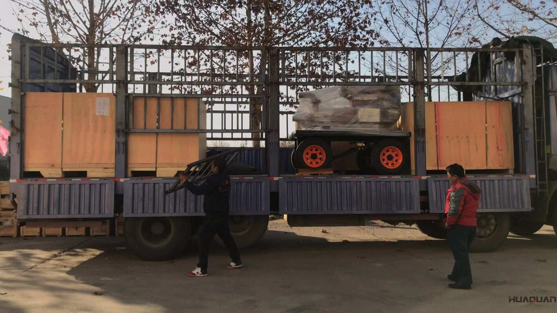 陳先生從華全動(dòng)力采購的15kw立柜四保護(hù)柴油發(fā)電機(jī)組已于11月19日成功發(fā)往江蘇省